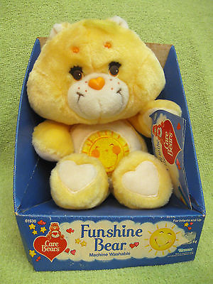 CARE BEARS FUNSHINE Plush IN BOX VINTAGE 1984 Kenner SUNSHINE SUN Yellow 12