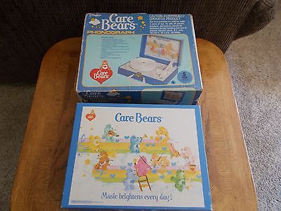 CARE BEARS CHILD'S RECORD PLAYER IN ORIG.BOX WORKING 1983