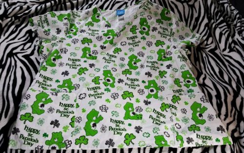 3x Scrubs Good Luck Care Bear