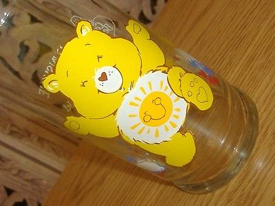 1983 CARE BEAR FRIEND YELLOW FUNSHINE FUN SUN SHINE GLASS Pizza Hut Drinking Cup