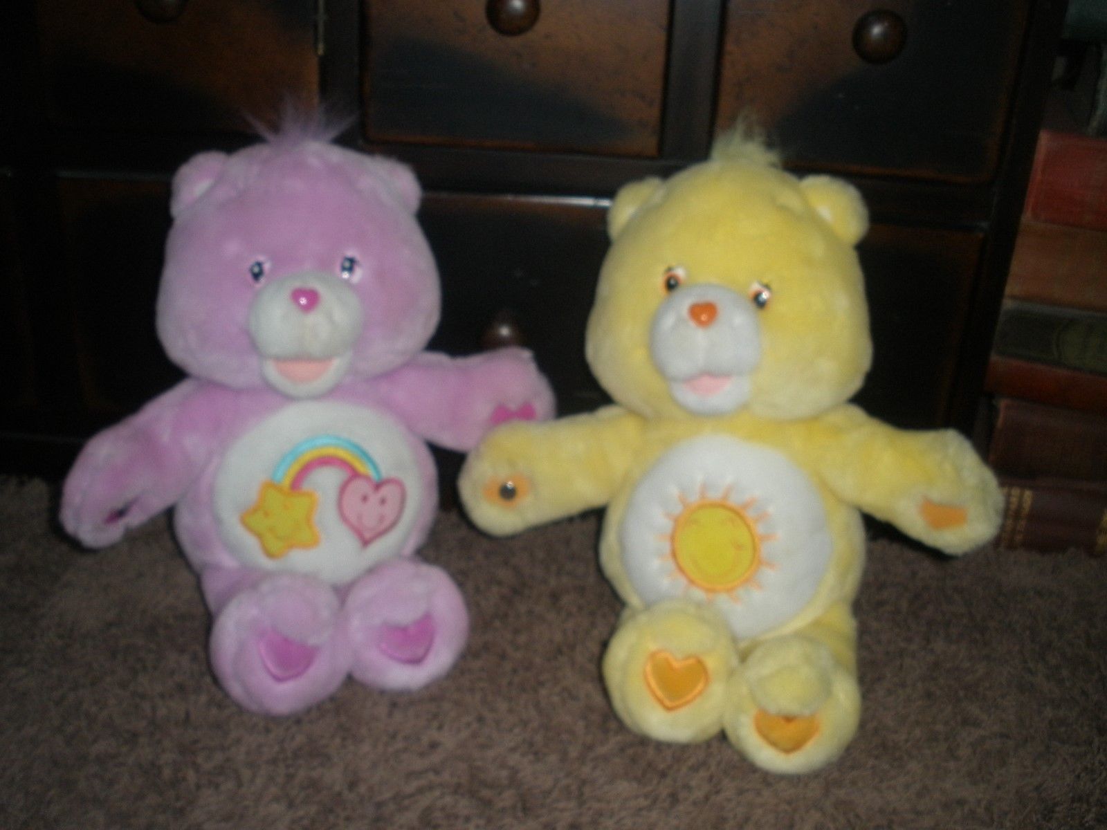 VTG 2004 Care Bear Best Friend & FUNSHINE BEARS ~ Holds Hands and Sings  15