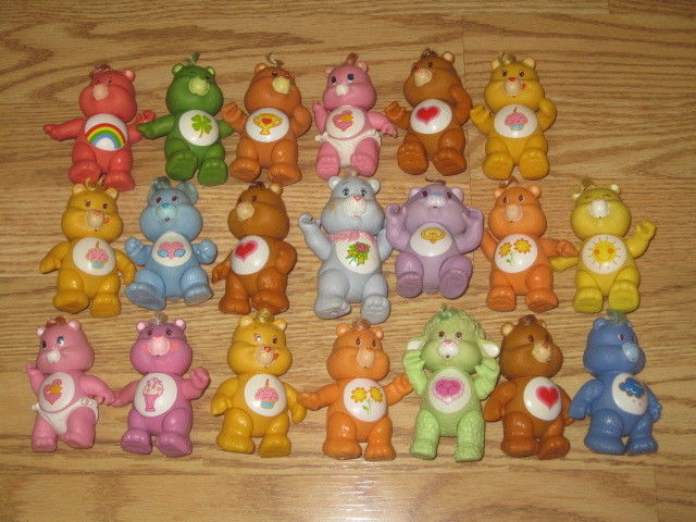Vintage 1983 Lot of 20 AGC Posable Care Bears Figurines