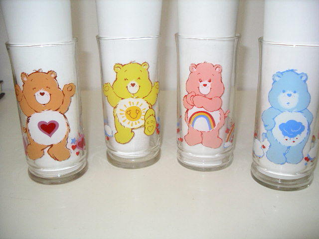 Set of 4 Collectible Libbey Glass Care Bears Tumblers 1983 Pizza Hut!