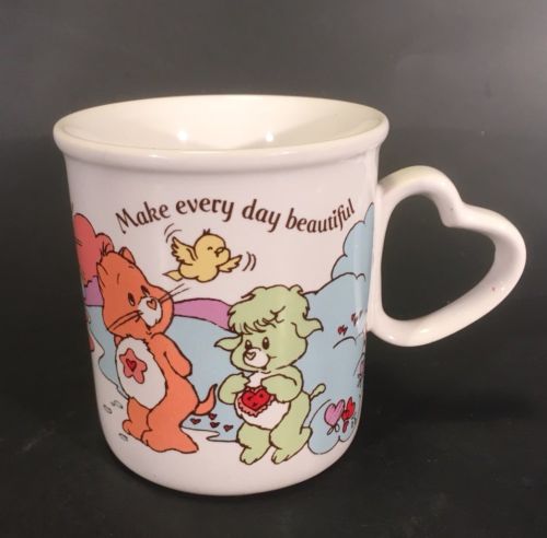 Vtg 80s Care Bears MAKE EVERY DAY BEAUTIFUL Mug Coffee Cup Rainbow Heart Handle