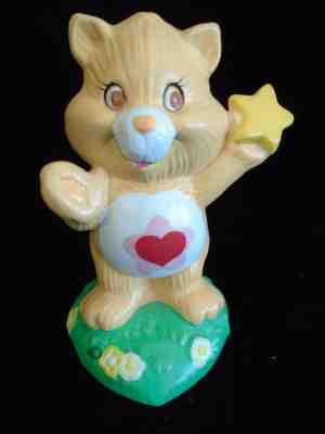 VINTAGE Care Bears 1985 PROUD HEART BEAR  small Ceramic bear Cousin