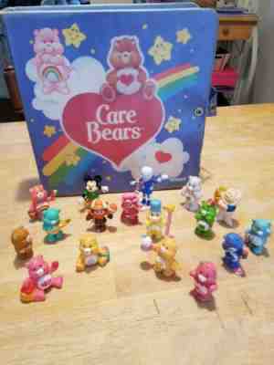 Vintage Kenner CARE BEARS with case.. strawberry shortcake PVC Figures  LOT