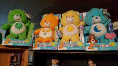 4 CARE BEARS WITH VIDEO...... FUNSHINE, BEDTIME, Friend & Good luck