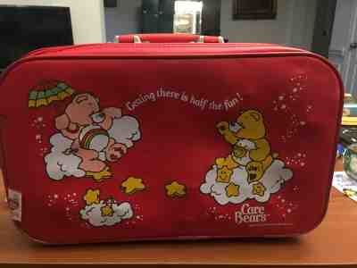 VINTAGE CARE BEARS AMERICAN GREETINGS RED SUITCASE 1983 15 INCH