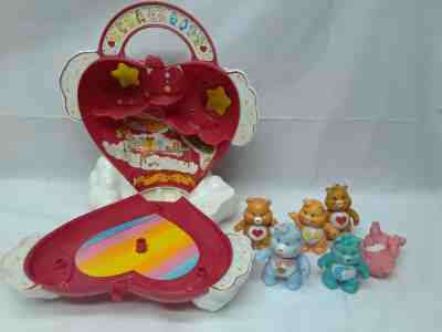 Vintage Care Bears Heart House & Figures Playset Lot Care-A-Lot Case Kenner 1983
