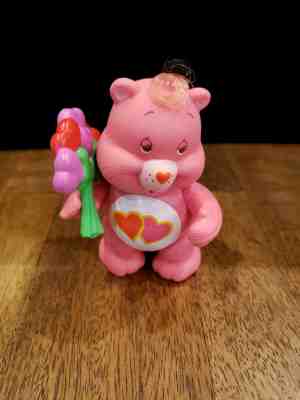 Care Bears Poseable Figure LOVE A LOT BEAR Accessory BOUQUET