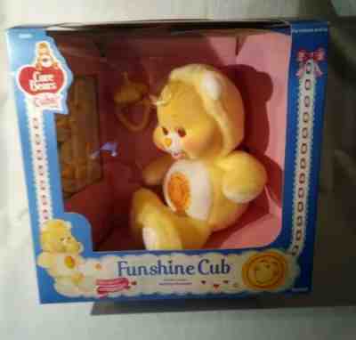 Vintage 1986 Care Bears Cubs Funshine Cub Plush Pacifier Flocked Face Orig. Box!