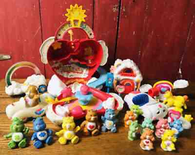 LOT Vintage Care Bears Care A Lot Castle Figures Toy Kenner Set Christmas Gift