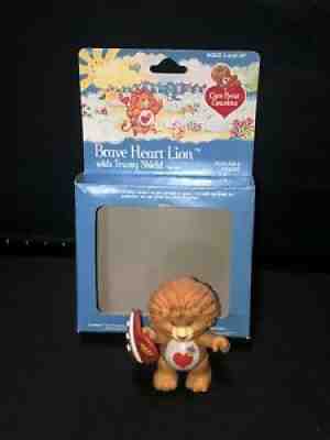 Vtg Kenner Care Bear Cousins Brave Heart Lion Poseable Figure Trusty Shield 1985