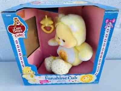 1986 Kenner Care Bears Cubs Funshine Cub With Pacifier In Original Box