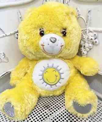 Care Bear 25th Anniversary Swarovski Eyes Funshine Yellow Bear Limited 2007