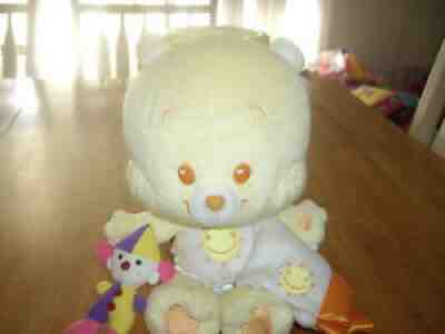EUC 2004 Care Bear Cubs Baby Funshine Bear Yellow w Clown/Jester & Blanket