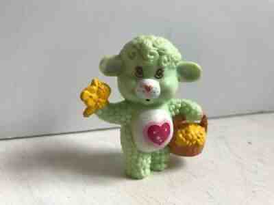Vintage1984 Care Bears Cousin GENTLEHEART LAMB Mini Pvc Figure Flower Basket