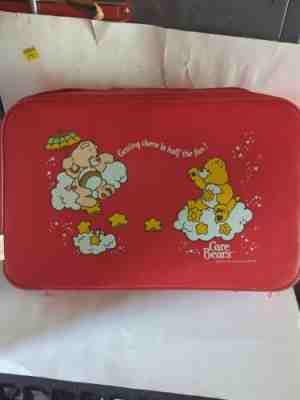 Vintage Care Bears Red Suitcase 1980s 1983 Used Soft Sided Great preowned Cond