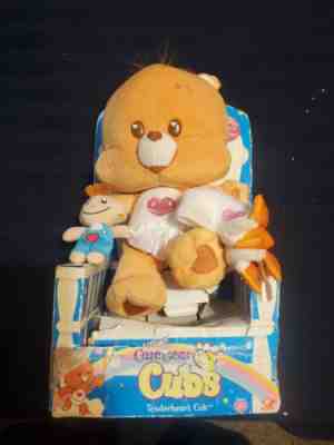 NIB 2005 CARE BEAR Tenderheart Cub PLUSH-box has some damage. bear in great shap