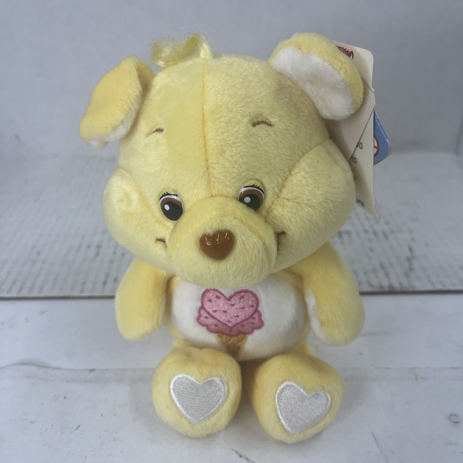 Treat Heart Pig 20th Anniversary Care Bear Cousin Beanie 9” Hot Topic Tags