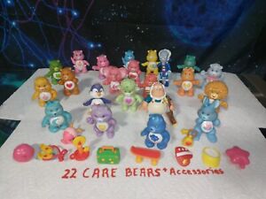 22- 1980's Care Bears + Accessories Mint Condition ?Care Bears??????