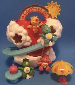 Vintage 1983 CARE BEARS Care A Lot Center Complete with Box and 8 Extra Bears