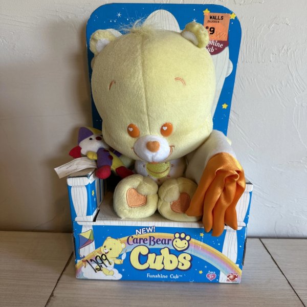 Carebear 2004 Funshine Cub Yellow Sunshine w Clown Blanket C4 CIB