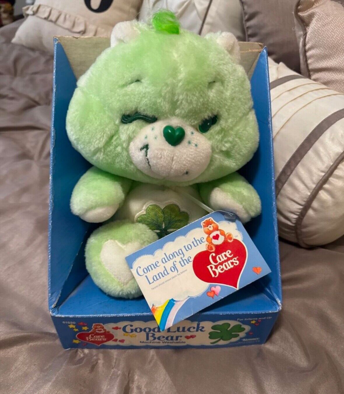 Vintage Kenner 1983 80s Care Bear Good luck bear 13" Plush green