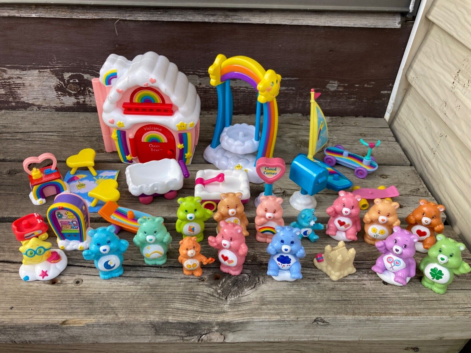 Care Bears Cheer Bear's Care-a-lot House Playset & 14 Bears Lot
