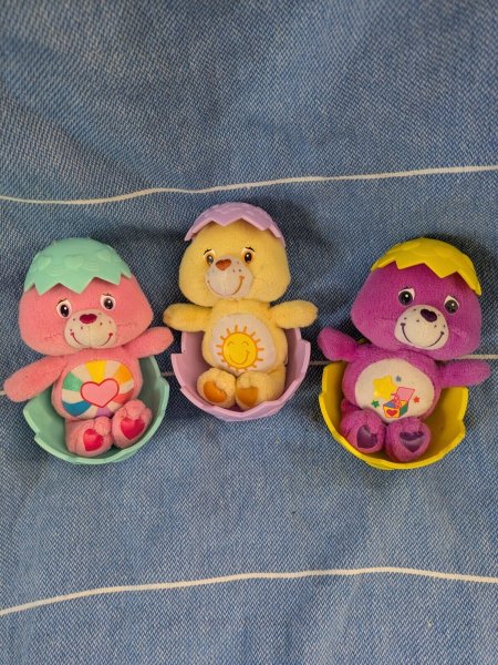 Carebear Plush Easter Egg Hatchling Holiday Exclusive 2005 Lot Of 3
