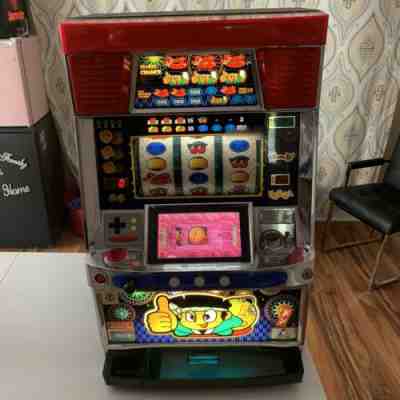 ARUZE Japanese Coin Slot Machine - Light Up LCD Screen - AMAZING!