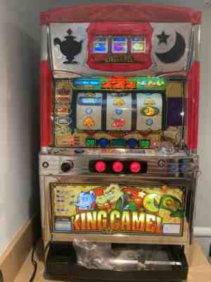 King Camel Pachislo SLOT MACHINE Game with Tokens  Excellent Condition