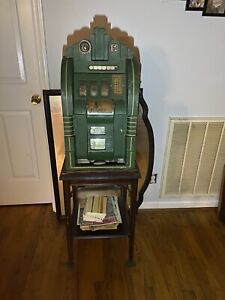 Mills  5 Cent Vintage Slot Machine  Original Condition