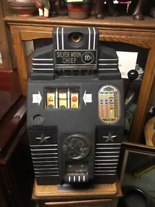 Rare Antique 1938 O.D. Jennings’s Silver Moon Chief Slot Machine 10 cent.