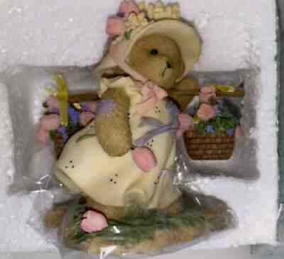Two Cherished Teddies Statues 4009178 Patricia & 4033915 Bubble Bath Kind Of Day