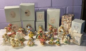 Lot of 16 Cherished Teddies Christmas Holiday Winter Figurines 11 In Boxes 5 W/O