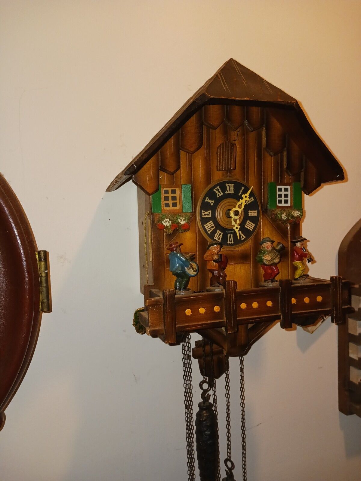 Vintage  Kuner Kuckuck Musical Cuckoo With 4 Piece Band Members