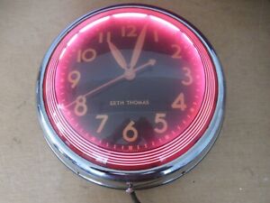 RARE Art Deco 1930 Seth Thomas Chrono-Lite 12 electric neon wall clock E892-000