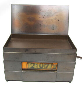 Vintage RARE 1933 Lawson Model 75X Clock-Cigarette Holder Style Case RARE!