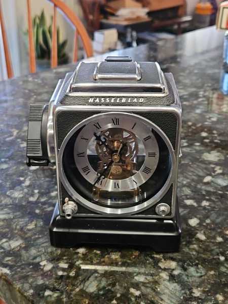 Hasselblad C/M Promotional Camera Clock Made In Sweden Rare Working