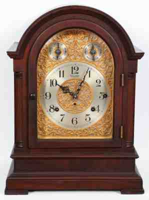 Seth Thomas No. 2000 8 bell Sonora Bell Chime Mantel Clock Mahogany Case