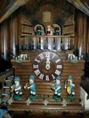 Albert Schwab Black Forest CHALET Cuckoo Clock 8-Day OOMPHA/Bell Ringer - NICE!!