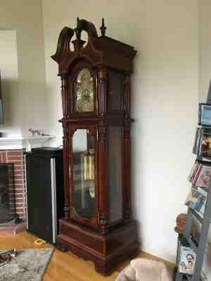 Howard Miller Grandfather Clock Millennium Limited Edition, Excellent Condition.