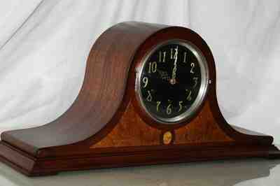 ANTIQUE SETH THOMAS SHELF MANTLE CLOCK Totally Restored  c/1938 Chime No.60