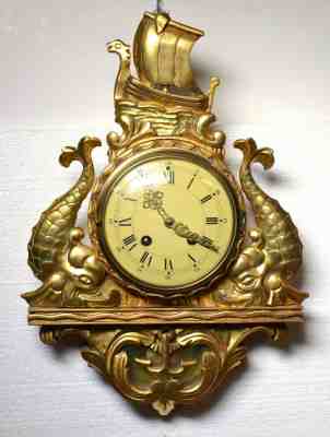 Gorgeous Vintage Swedish Carved Wood & Gilt Nautical Motive Clock Fishes