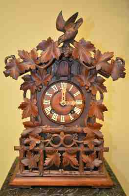 ANTIQUE GERMAN BLACK FOREST FUSEE 8 DAY SHELF MANTEL CUCKOO CLOCK 1800'S