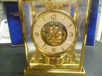  Jaeger LeCoultre Atmos Caliber 526-5 = 15 Jewel Mantel Clock Swiss Made NICE