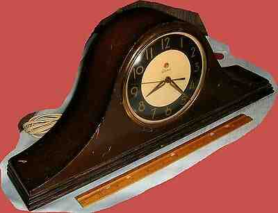 Vintage Warren Telechron Clock,Red Dot Reset Indicator,Model 5B07, Works,1942 