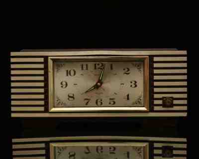 70s RHYTHM Japan Bell & Music Transistor alarm CLOCK / for SPARES or REPAIRS!