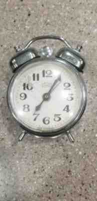 RARE ANTIQUE MOM BRAND HUNGARY MINI TRAVEL ALARM DESK CLOCK WIND UP MECHANICAL